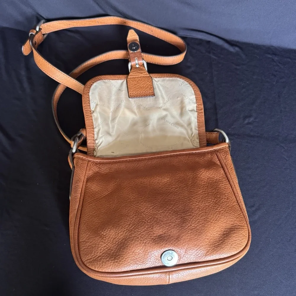 Gianni Conti Leather Crossbody Saddle Bag Made in Italy